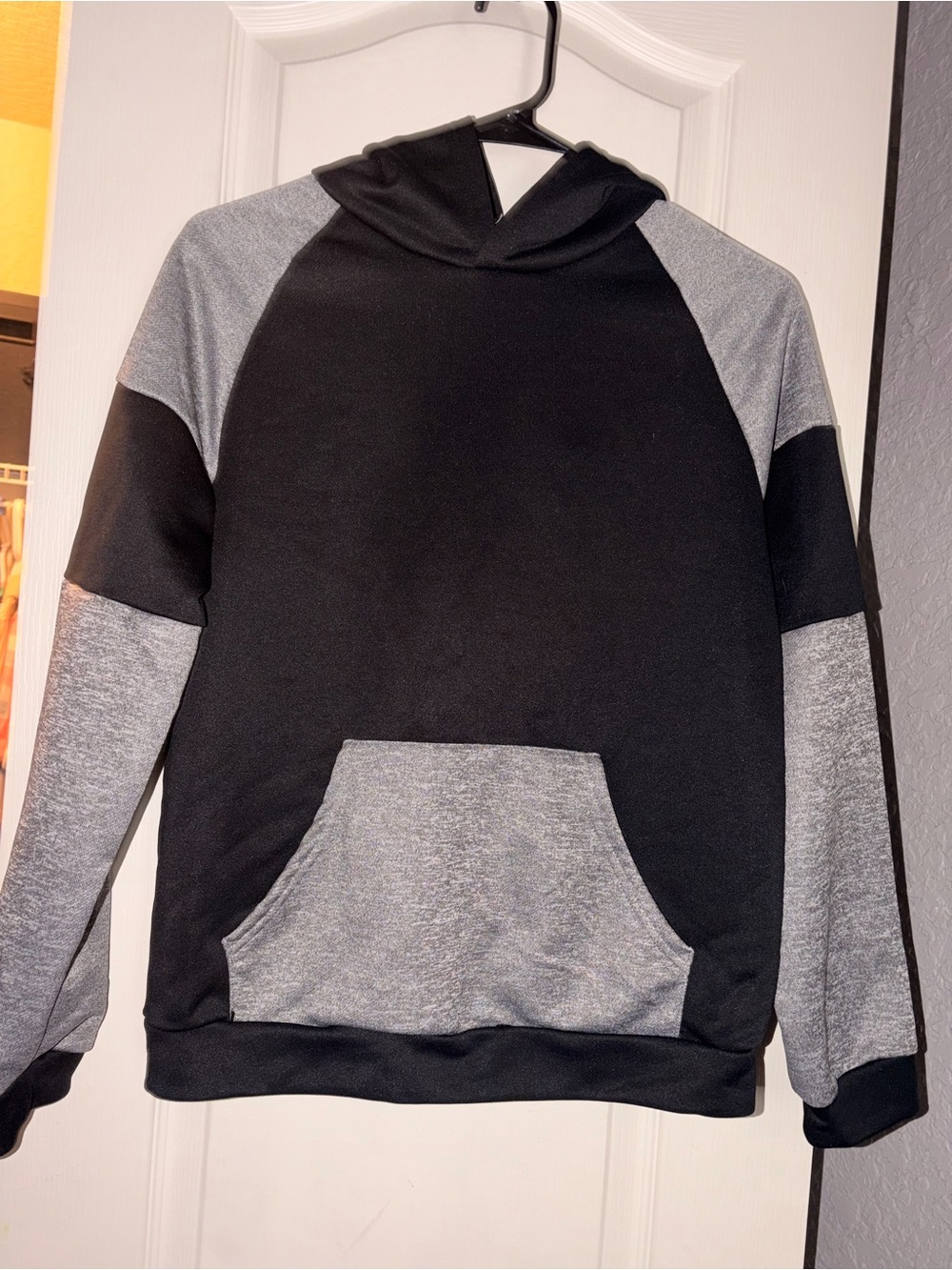 SHEIN Black and Gray Colorblock Hoodie Pullover
